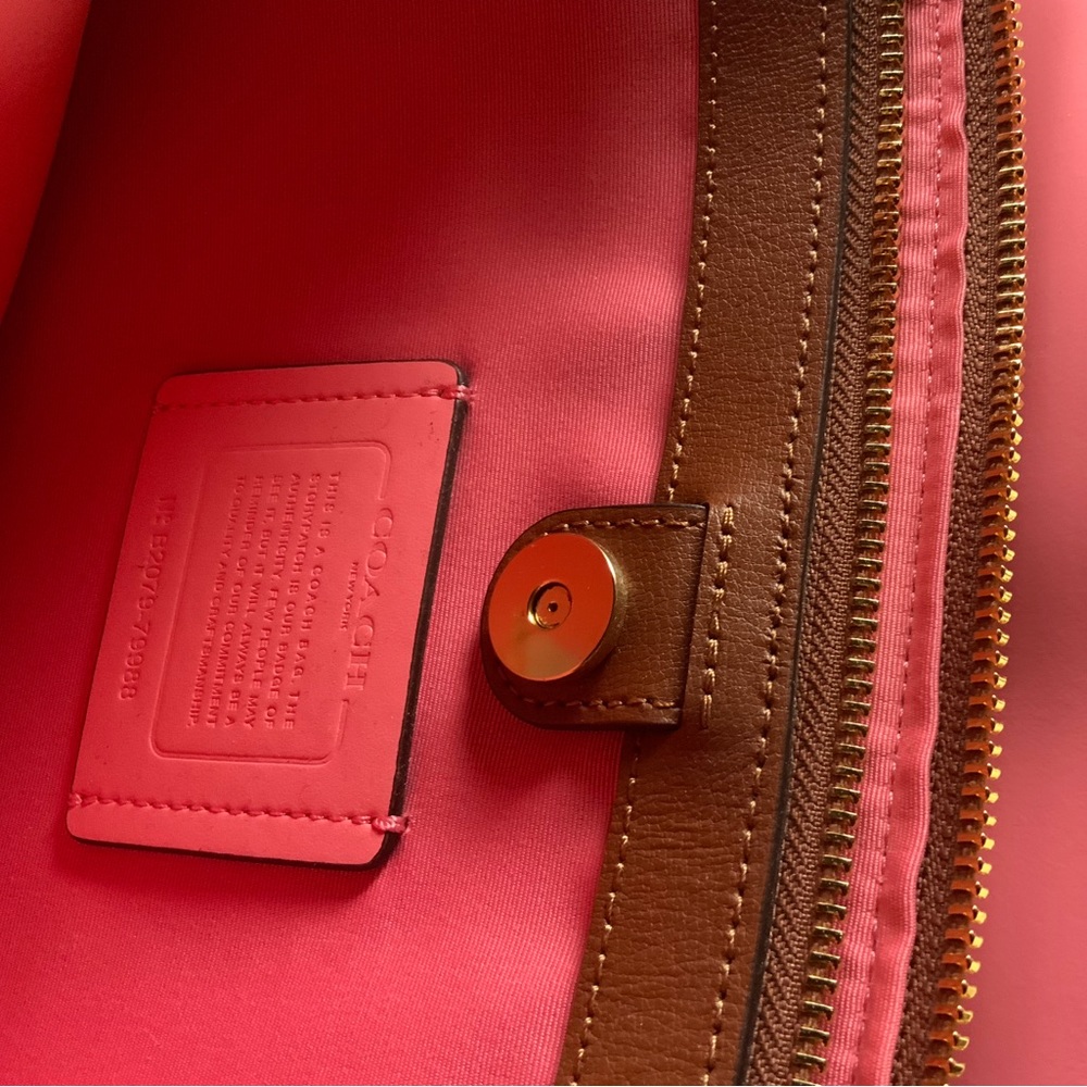 HP 🥳NEW WITH TAGS COACH PURSE - Picture 5 of 7